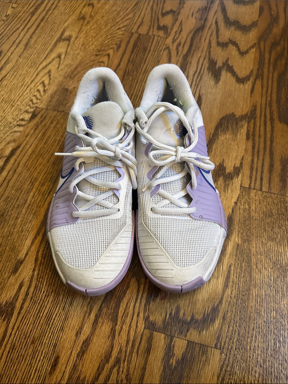 GUC Nike GP Challenge Pro Tennis Sneakers; 8.5